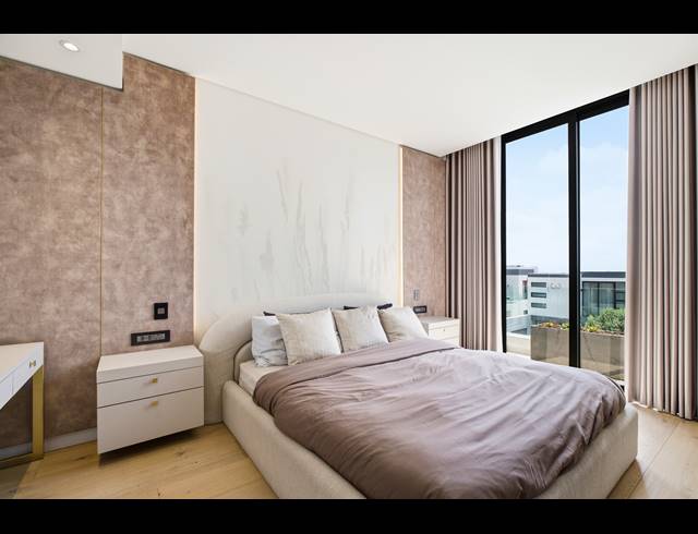 4 BEDROOM HOUSE FOR SALE IN LONEHILL
